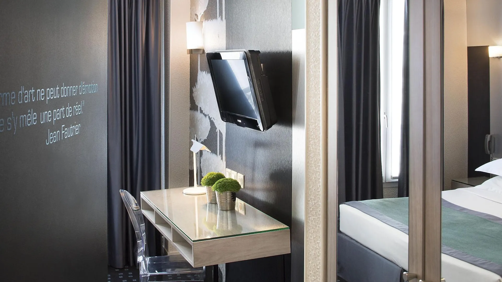 Hotel A La Villa Des Artistes Paris