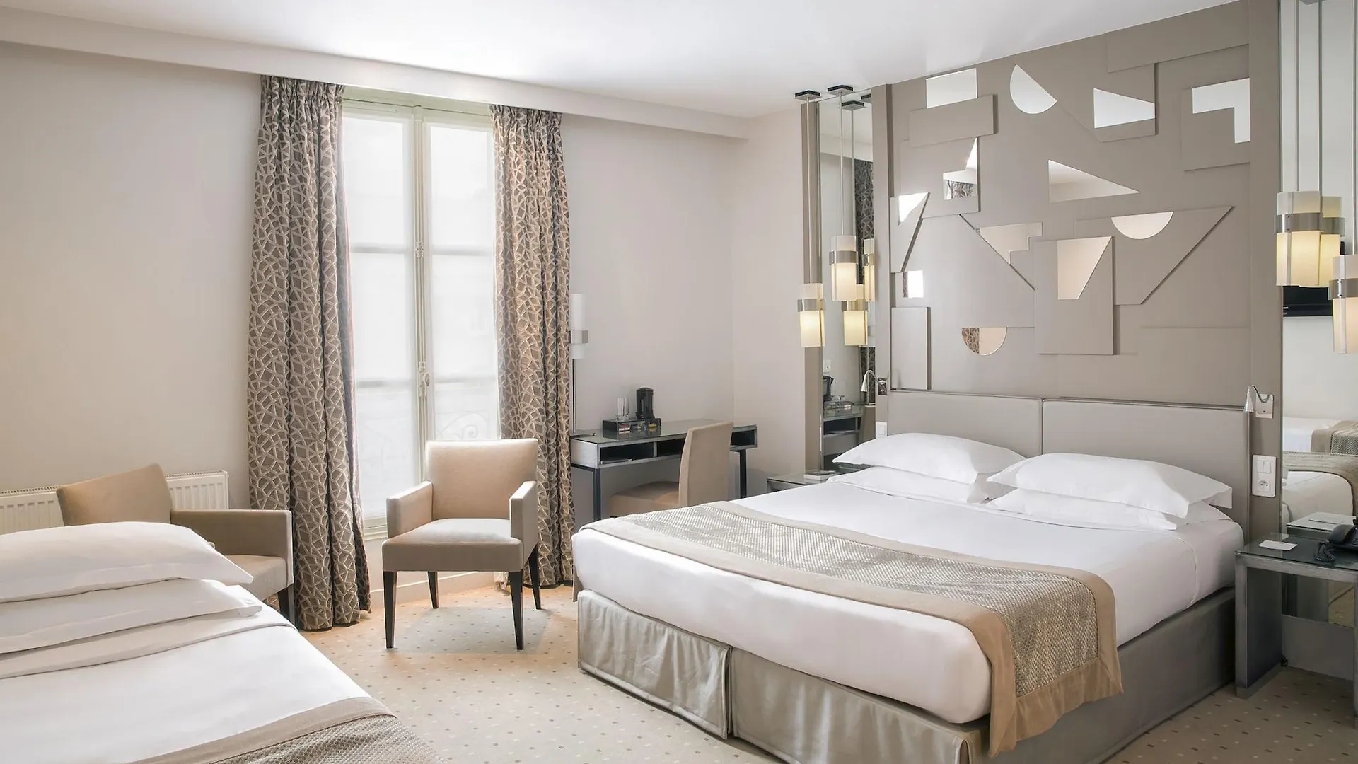 Hotel A La Villa Des Artistes Paris