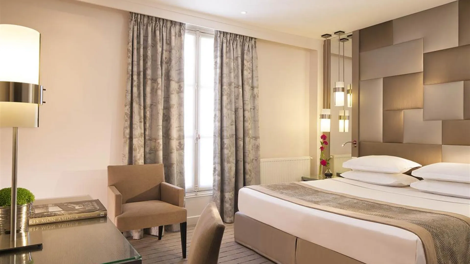 Hotel A La Villa Des Artistes Paris