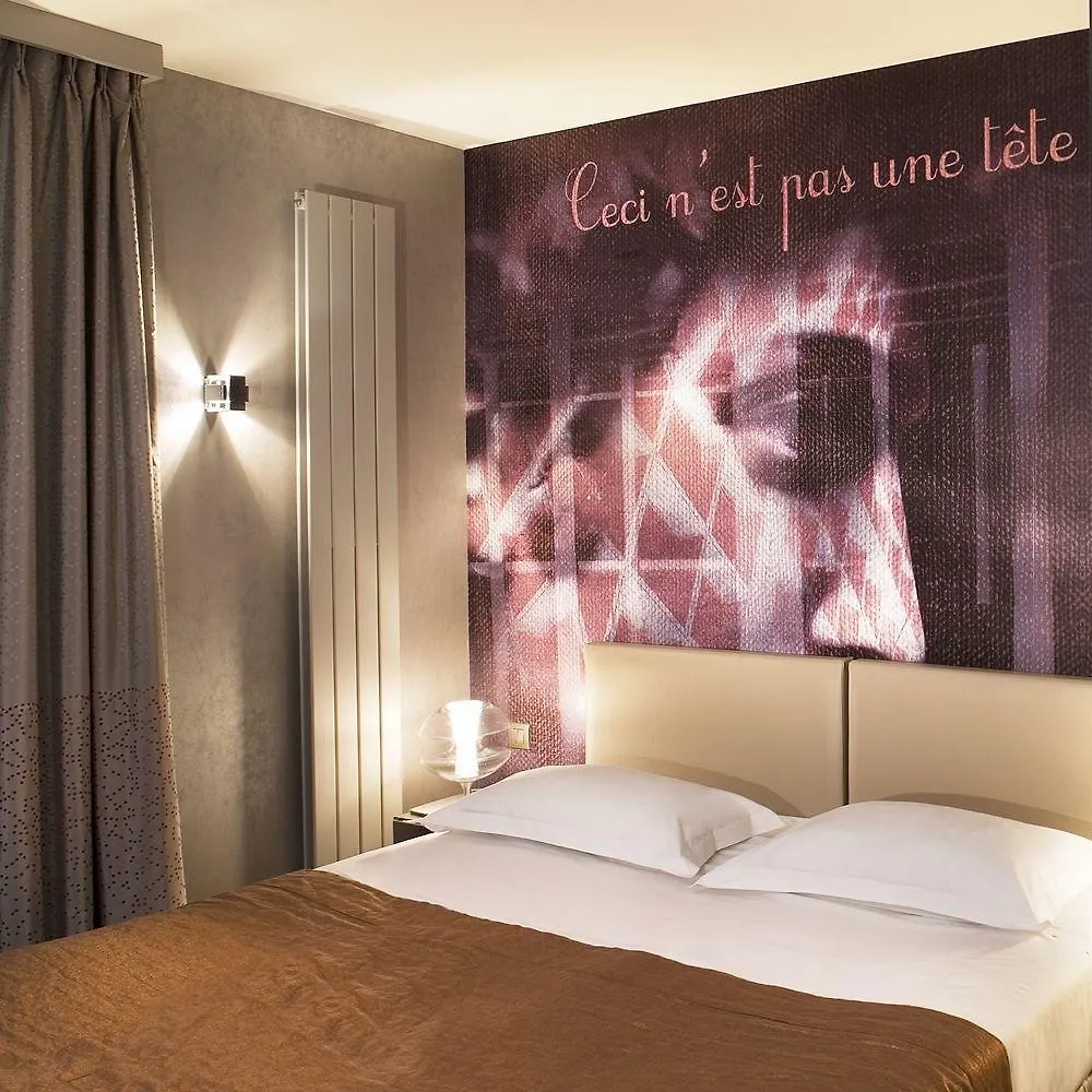 Hotel A La Villa Des Artistes Paris