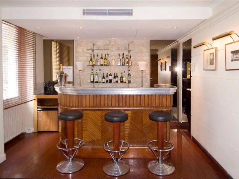 Hotel A La Villa Des Artistes Paris