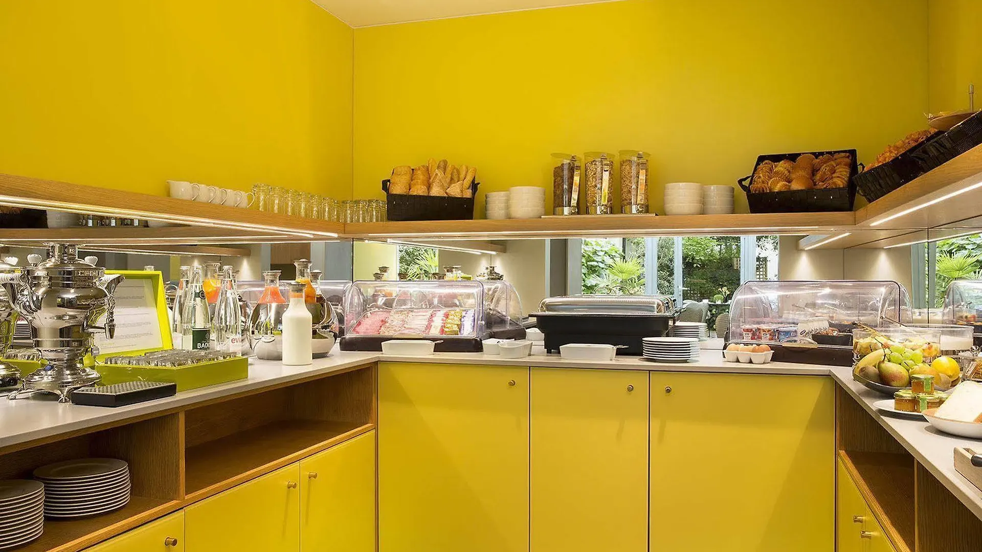 פריז Hotel A La Villa Des Artistes