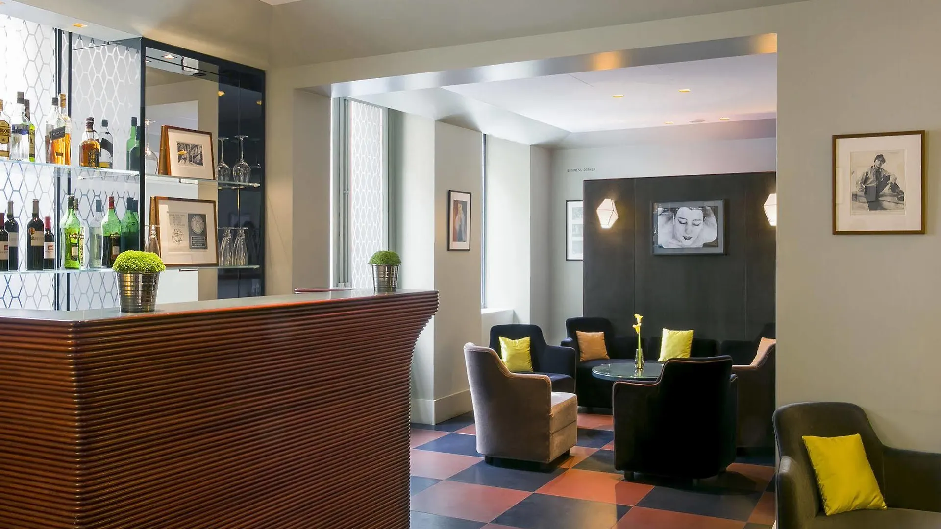 Hotel A La Villa Des Artistes Paris