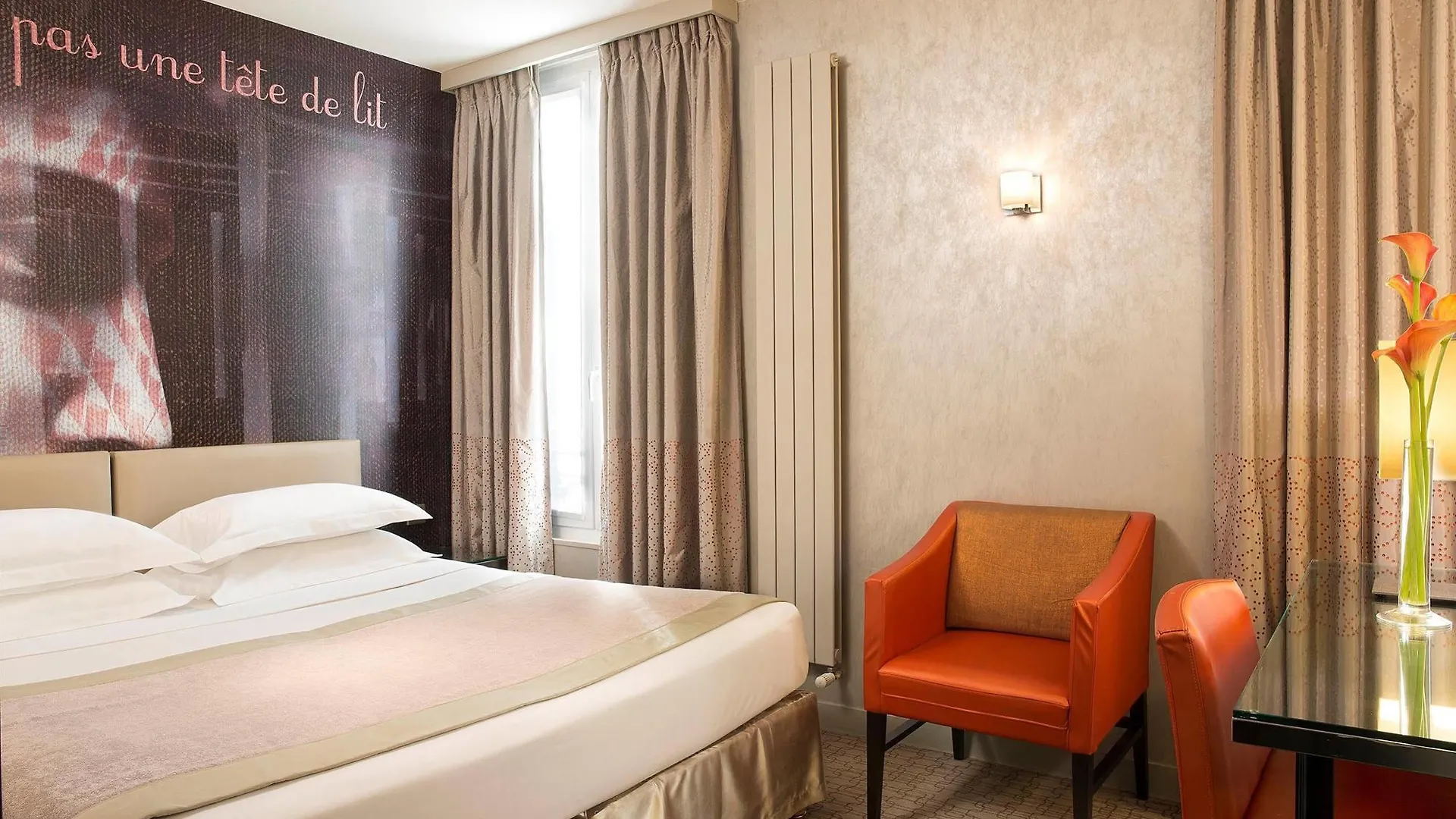 Hotel A La Villa Des Artistes Paris 3*,